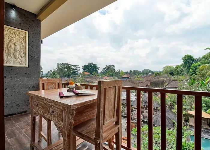 Santosha Place 4*