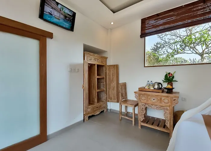 Santosha Place 4*